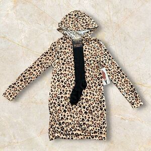 ShoSho Leopard Print Skull Accent
Hooded Onesie Play Loungewear Size Small